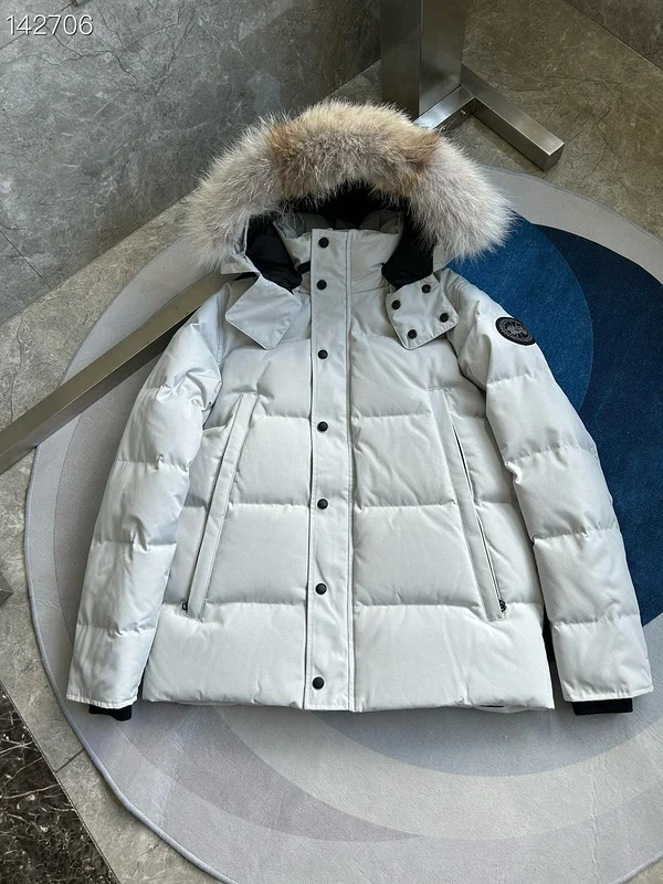 Canada Goose S-2XL 26yr45 (14)